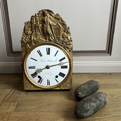 Mouvement d'horloge de parquet, le cadran...