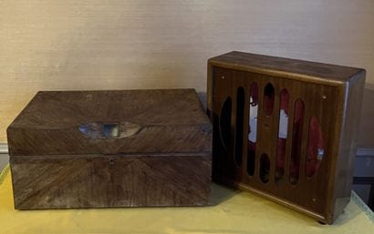 Ancien poste de radio de marque DUCRETET,...