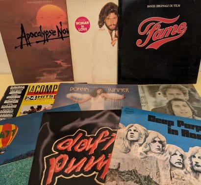 Ensemble de disque 33 et 45 tours de musique...