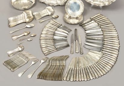 Ménagère de couverts en argent (925), à décor...