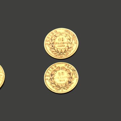 FRANCE. Deux pièces de dix francs en or jaune,...