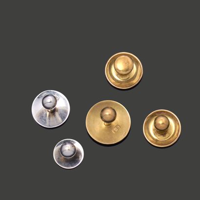 Set of five mismatched collar buttons, three...