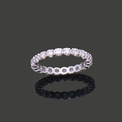 American wedding band in 18k (750) white...