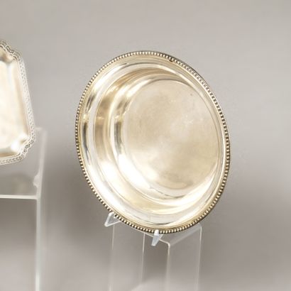 Légumier rond en argent (925), la bordure...