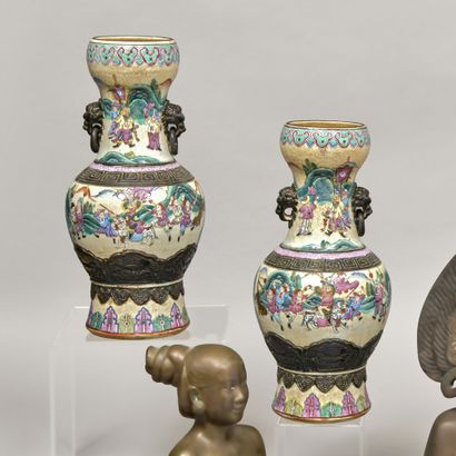 CHINA, Nanjing - Late 19th century. Pair...