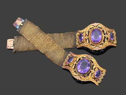 Pair of 18K (750) color gold bracelets, the...