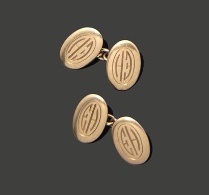 Pair of 18K (750) yellow gold cufflinks,...