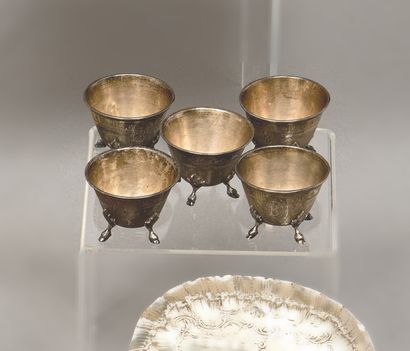 Suite de cinq sorbets en argent (925) à décor...