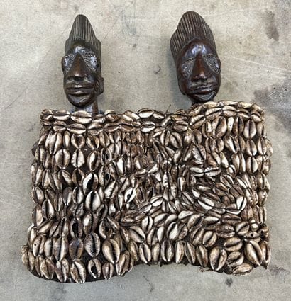 Couple of Ibeji twins in patinated wood,...