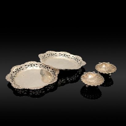 Silver set (800): pair of small table ashtrays,...
