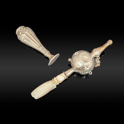 Set in silver (925): cachet, the filled handle...