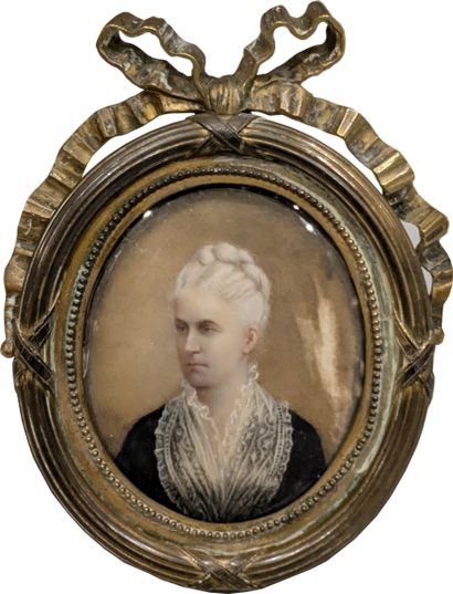 Pair of oval miniatures depicting a woman...