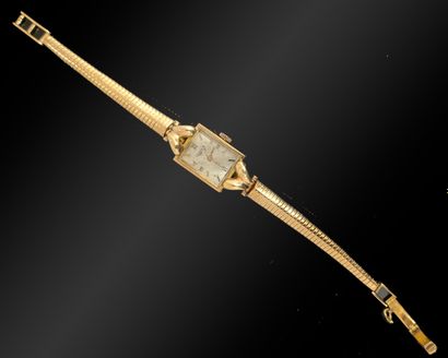 Ladies' watch in 18K (750) yellow gold, rectangular...