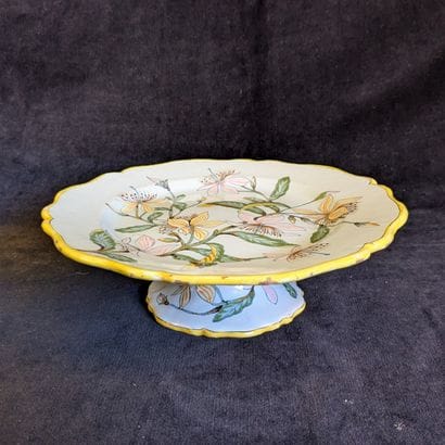 Earthenware pedestal bowl decorated with...