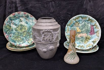 Set: - suite of five barbotine earthenware...