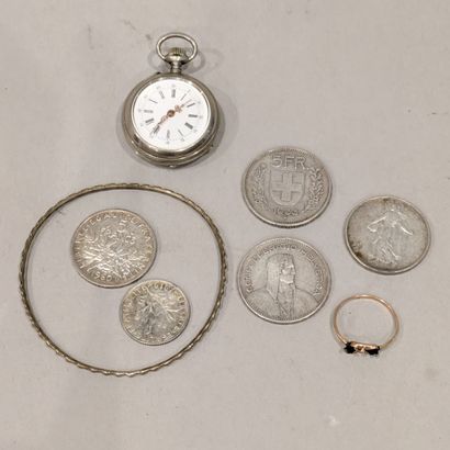 Five silver coins: - five Swiss francs (2),...