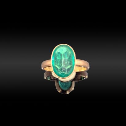 Ring, set in 18K (750) yellow gold with an...