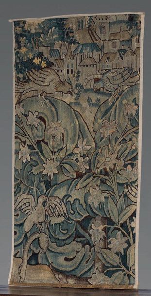 Fragment de tapisserie à sujet de volatiles...