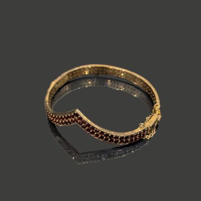 Bracelet jonc ouvrant en argent doré (800)...