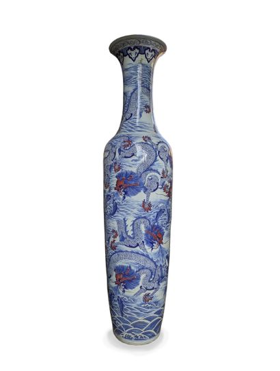 A large tapering baluster vase in porcelain,...