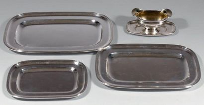 WOLFERS
Ensemble de trois plats rectangulaires...