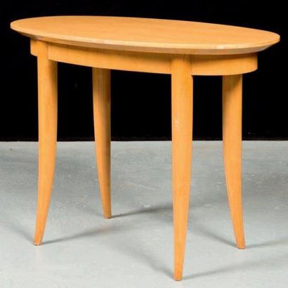 Jean Royère (1902-1981)
Table-console ovale...