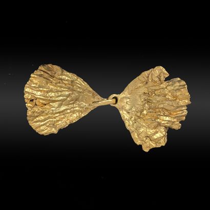 In the taste of Claude LALANNE. Gilded bronze...