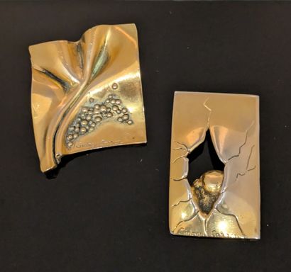 Sidney CARRON (20th century). Two gilt metal...