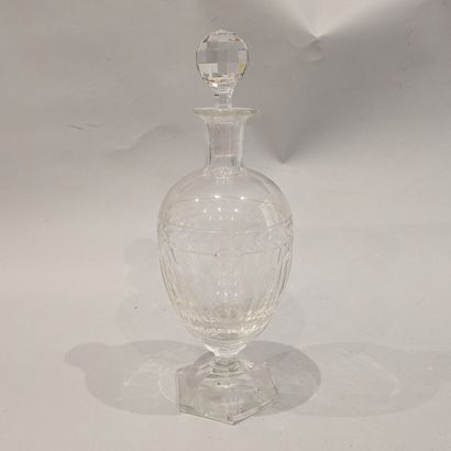 Ovoid crystal decanter decorated with a stylized...
