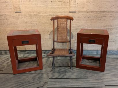 Pair of bedside tables in red lacquered wood,...