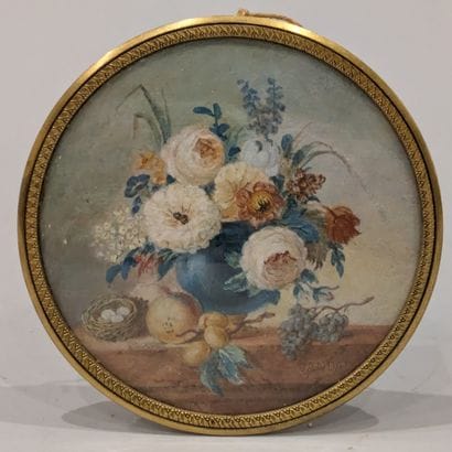 Miniature ronde représentant une nature morte...