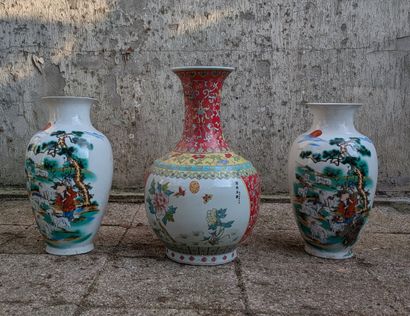 High-necked vase with globular body decorated...