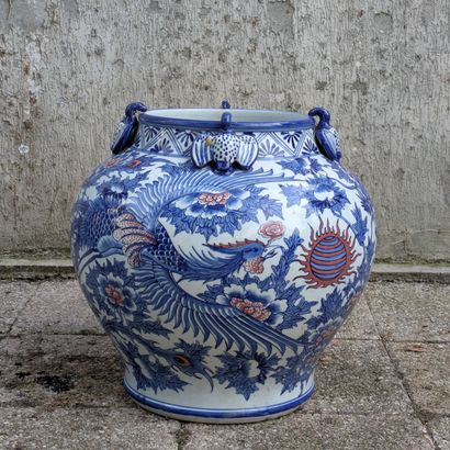A baluster vase decorated in blue underglaze...