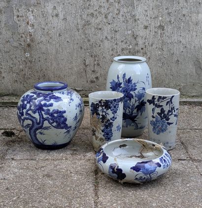 Porcelain set decorated in blue and white...