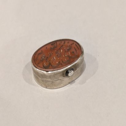 Poisson articulé en argent (800), les yeux...