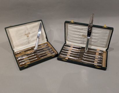 Suite of twelve large knives and twelve cheese...