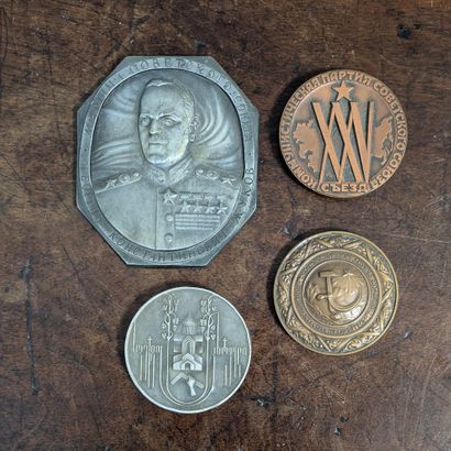 *Small set of Soviet souvenirs: - metal bust...