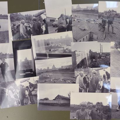 *Ensemble de photographies d'auteurs soviétiques,...
