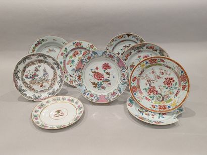 China, 19th and 20th centuries. Set of eight...