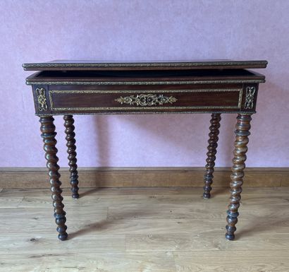 Mahogany and mahogany veneer game table....