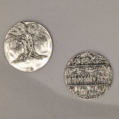 Italie. Deux médailles en argent (800) du...
