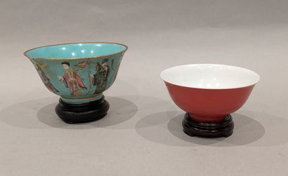 China. Porcelain set: - bowl, red-glazed...