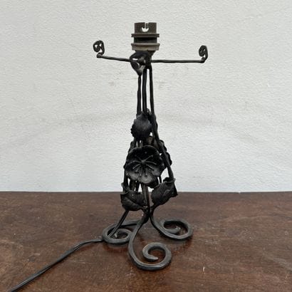 *Black lacquered metal lamp base with hawthorn...