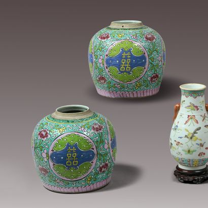 China, early 20th century. Pair of polychrome...