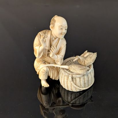 Japan. MEIJI period (1868-1912). Ivory Okimono...