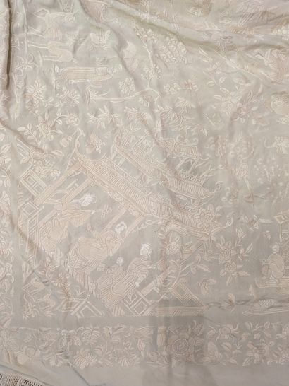 Set: - China, 20th century. Square-shaped...
