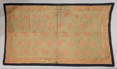 Rectangular panel in old gold silk velvet...