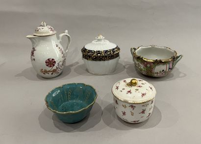 Porcelain: - porcelain water pot and cover,...