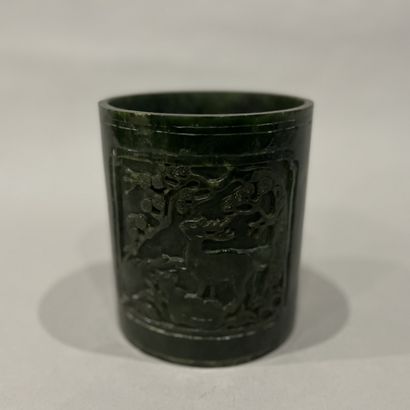 China, 20th century. Cylindrical vase in...