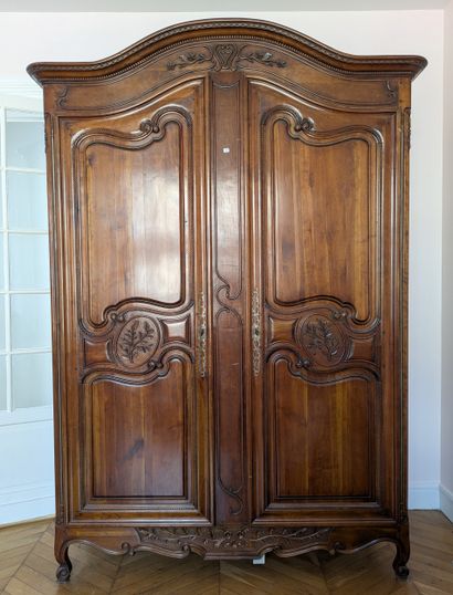 Cabinet in fruitwood, decorated with flowering...
